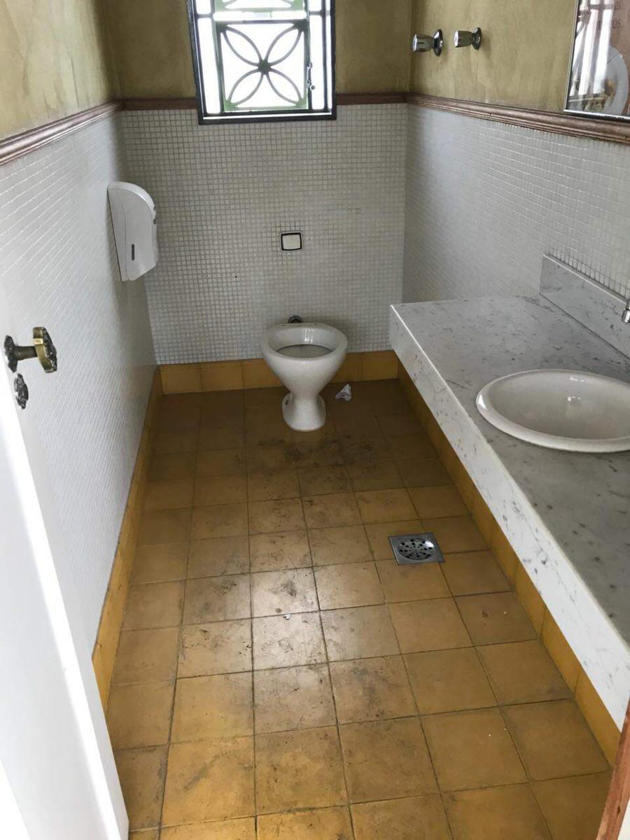 Casa Comercial, Cruzeiro, 0 Quarto, 0 Vaga