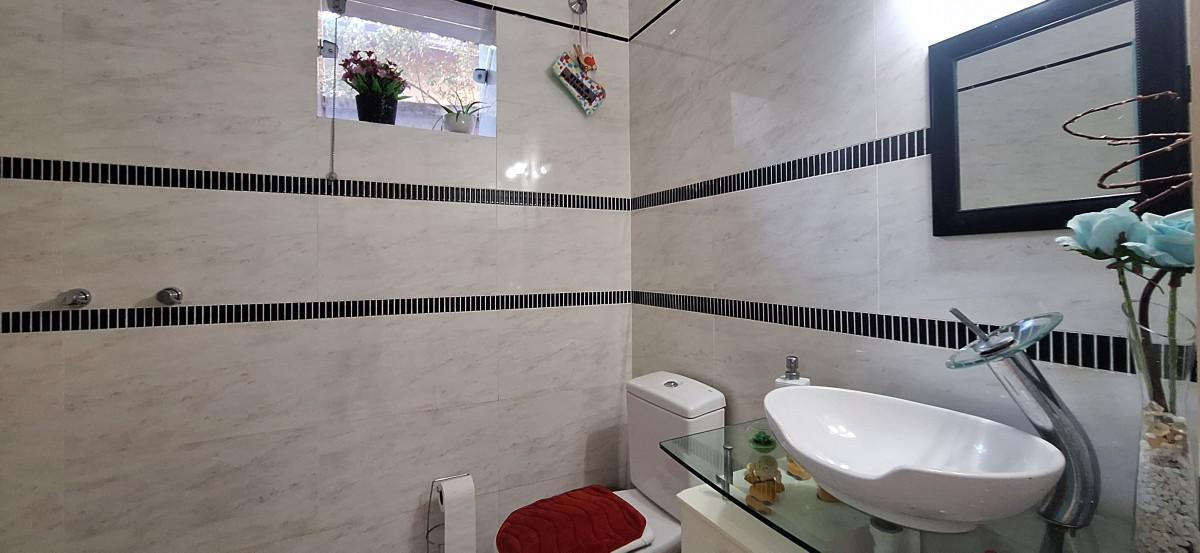 Casa, Colégio Batista, 4 Quartos, 2 Vagas