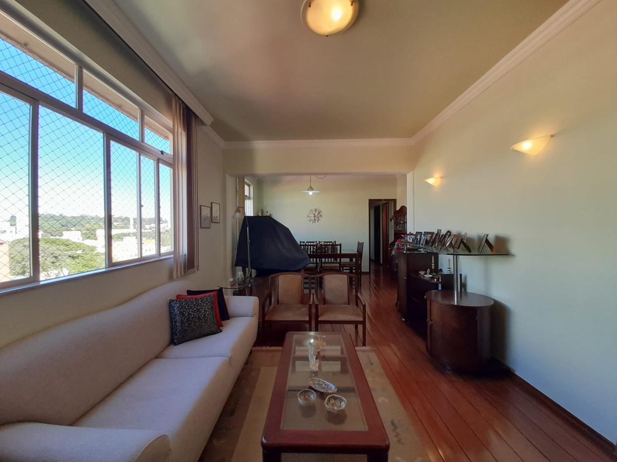 Cobertura, Calafate, 4 Quartos, 2 Vagas, 1 Suíte