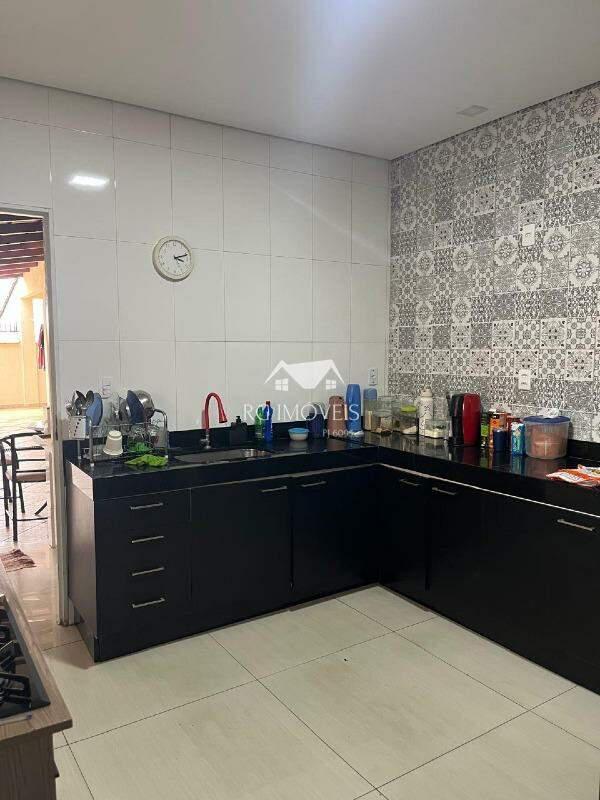 Casa, Brasil Industrial, 4 Quartos, 3 Vagas, 1 Suíte