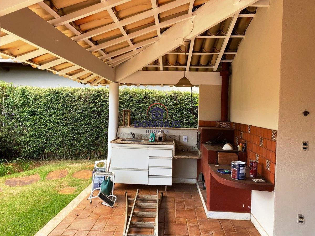 Casa, Alphaville - Lagoa dos Ingleses, 4 Quartos, 4 Vagas, 1 Suíte