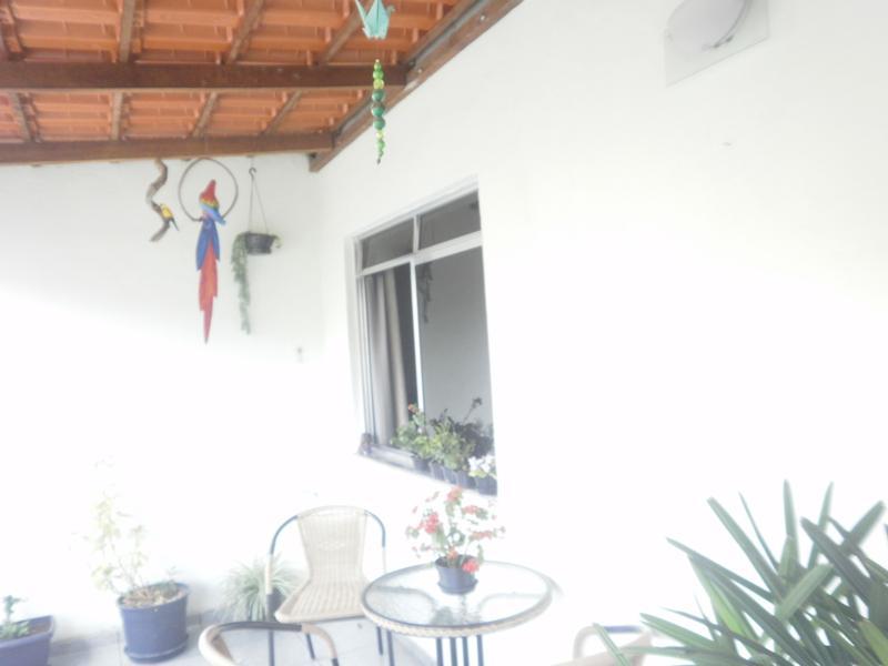 Casa, Industrial, 6 Quartos, 2 Vagas, 2 Suítes