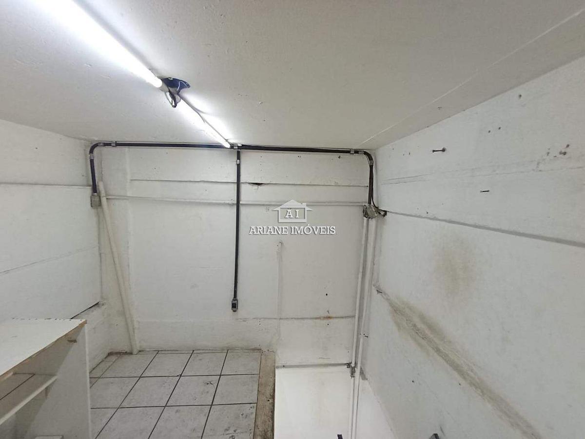 Andar, Centro, 0 Quarto, 0 Vaga