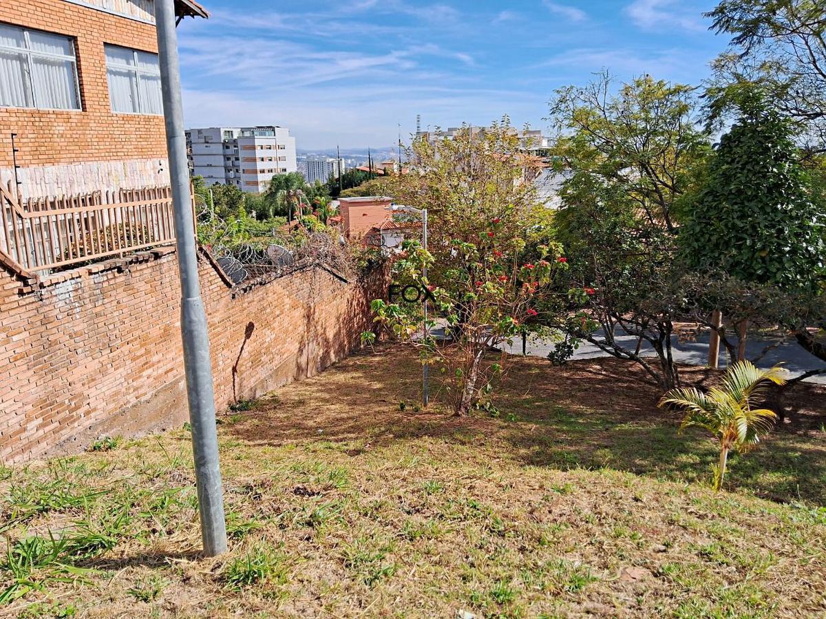 Casa, Santa Lúcia, 5 Quartos, 4 Vagas, 2 Suítes