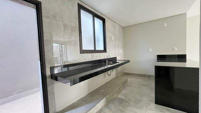 Apartamento, Castelo, 4 Quartos, 3 Vagas, 2 Suítes