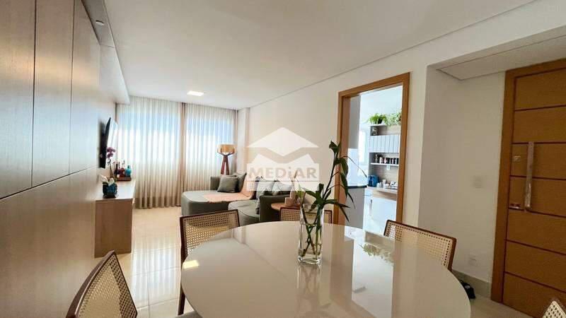 Apartamento, Liberdade, 2 Quartos, 2 Vagas, 1 Suíte