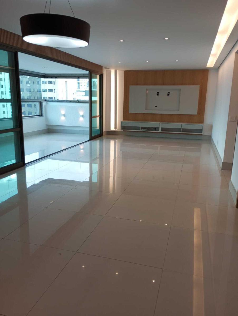 Apartamento, Santo Agostinho, 4 Quartos, 4 Vagas, 2 Suítes