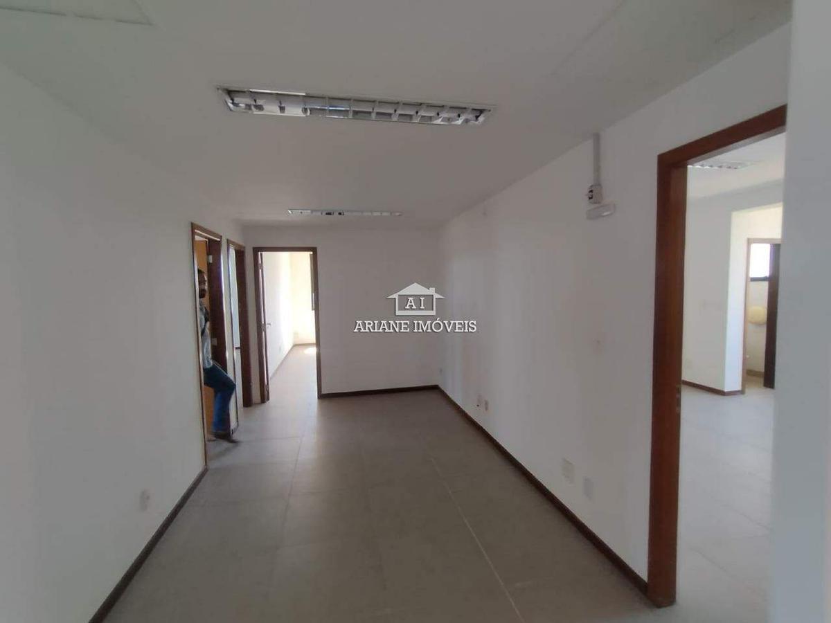 Andar, Estoril, 0 Quarto, 5 Vagas