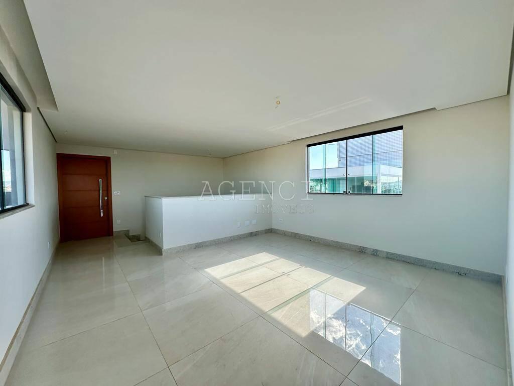 Cobertura, Serrano, 4 Quartos, 0 Vaga, 1 Suíte