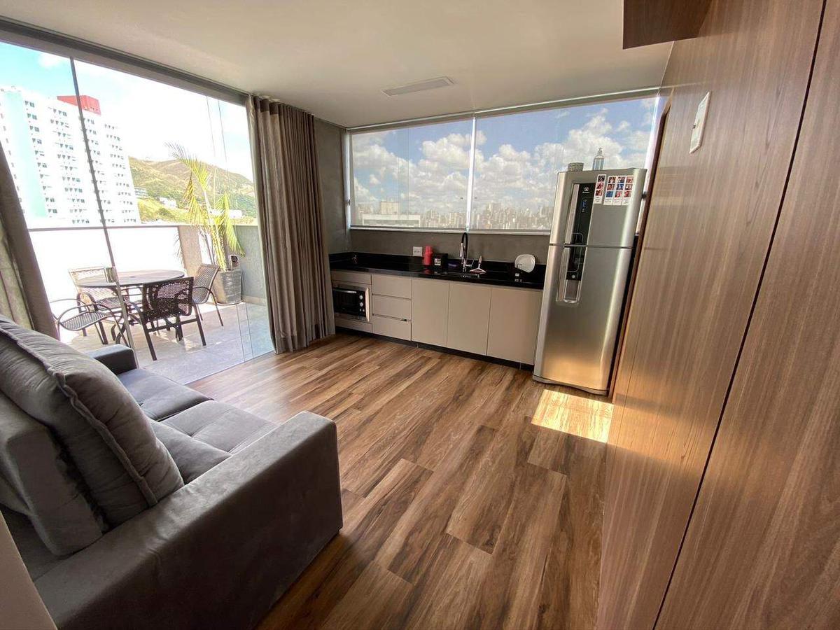 Cobertura, Estoril, 1 Quarto, 2 Vagas, 1 Suíte