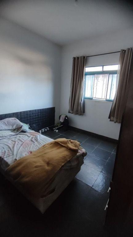Casa, Mangueiras, 2 Quartos, 2 Vagas