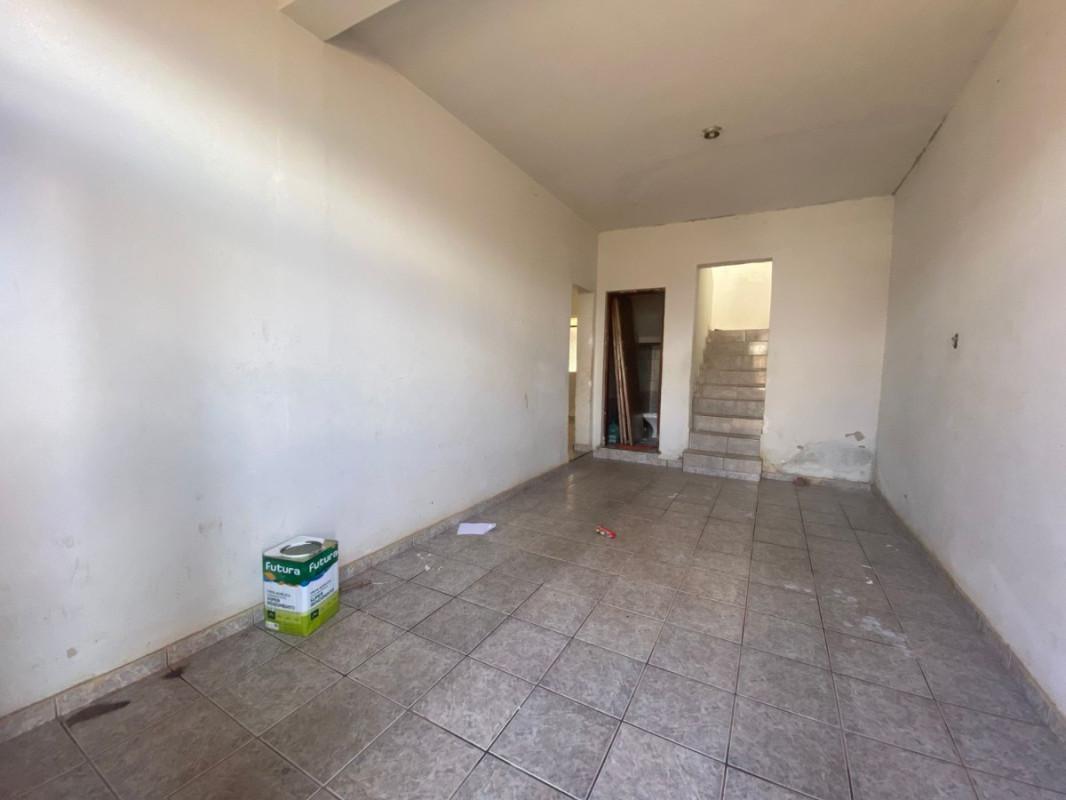 Casa, Centro, 4 Quartos, 2 Vagas