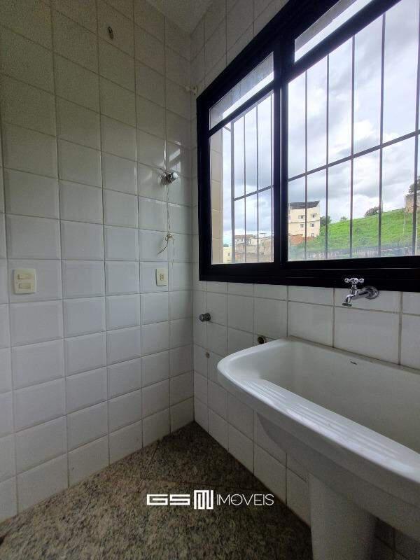Apartamento, Santa Efigênia, 3 Quartos, 2 Vagas, 1 Suíte