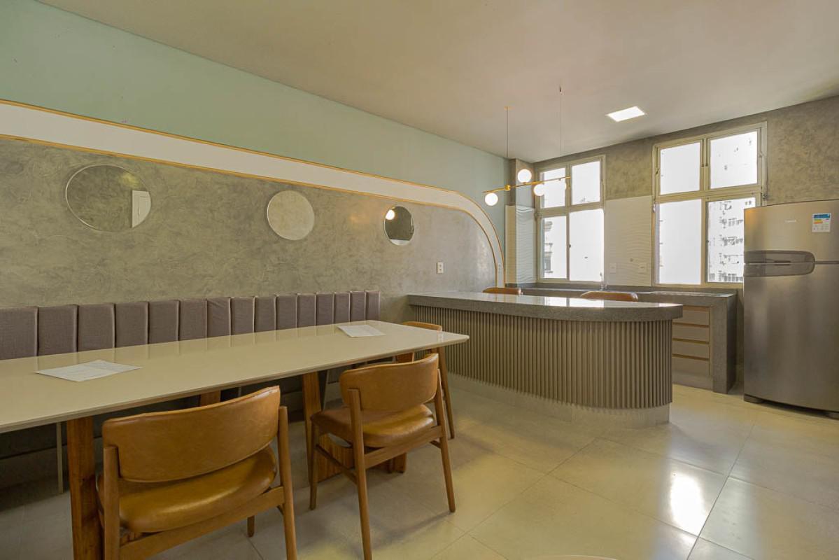 Apartamento, Centro, 2 Quartos, 0 Vaga, 1 Suíte