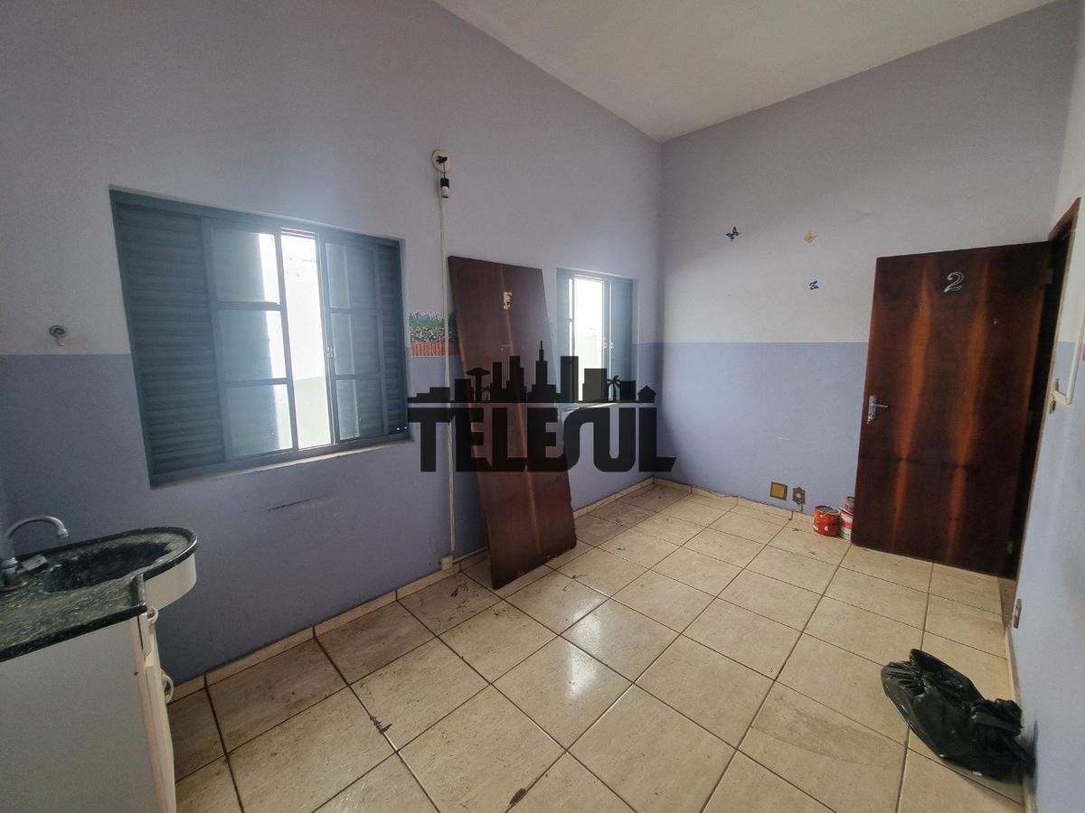 Galpão, Centro, 0 Quarto, 0 Vaga