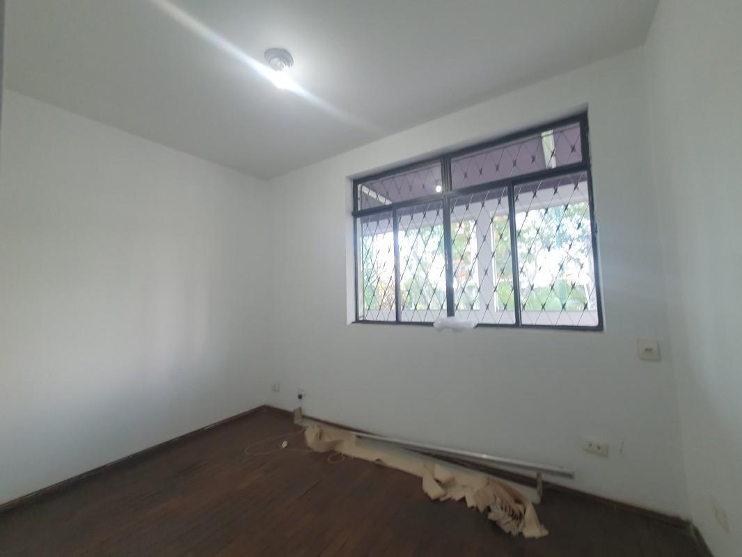 Casa, Barro Preto, 4 Quartos, 0 Vaga