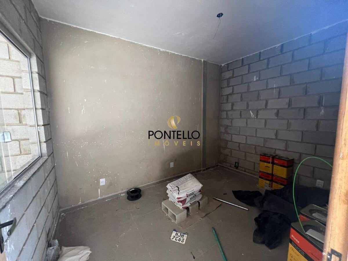 Galpão, Distrito Industrial, 0 Quarto, 5 Vagas