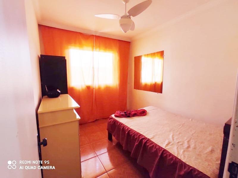 Casa, Santa Terezinha, 3 Quartos, 2 Vagas, 1 Suíte