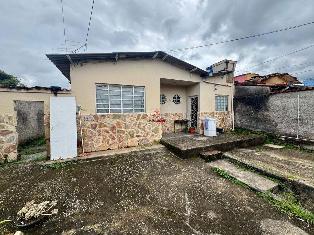 Casa, Cardoso, 4 Quartos, 0 Vaga, 2 Suítes