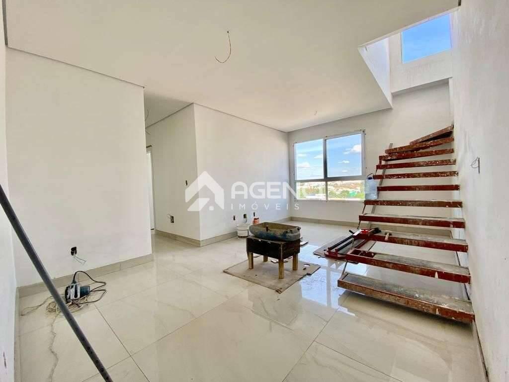 Apartamento, Cabral, 5 Quartos, 0 Vaga, 2 Suítes