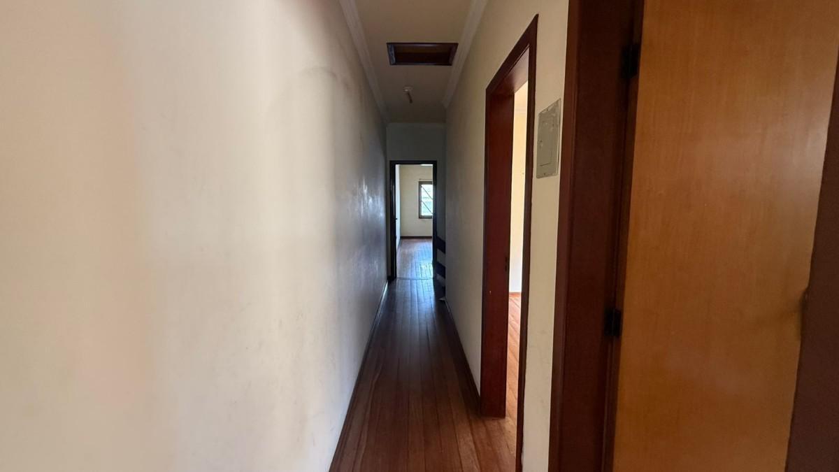 Casa, Arvoredo, 4 Quartos, 2 Vagas, 1 Suíte