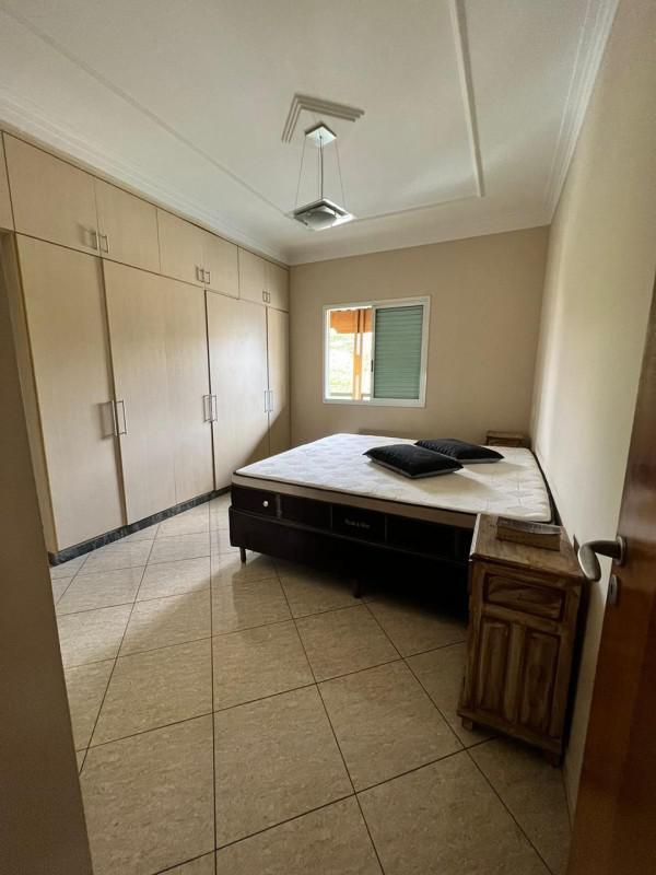 Casa, Inconfidentes, 3 Quartos, 5 Vagas, 1 Suíte