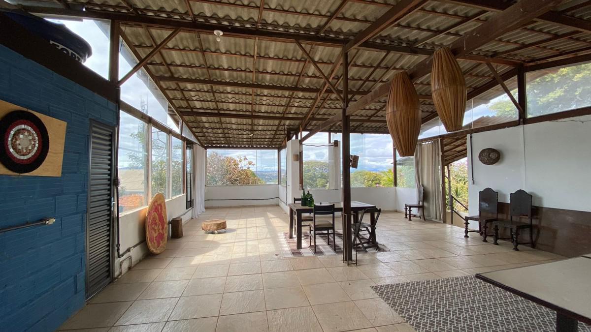 Casa, Lundcea, 2 Quartos, 2 Vagas, 2 Suítes