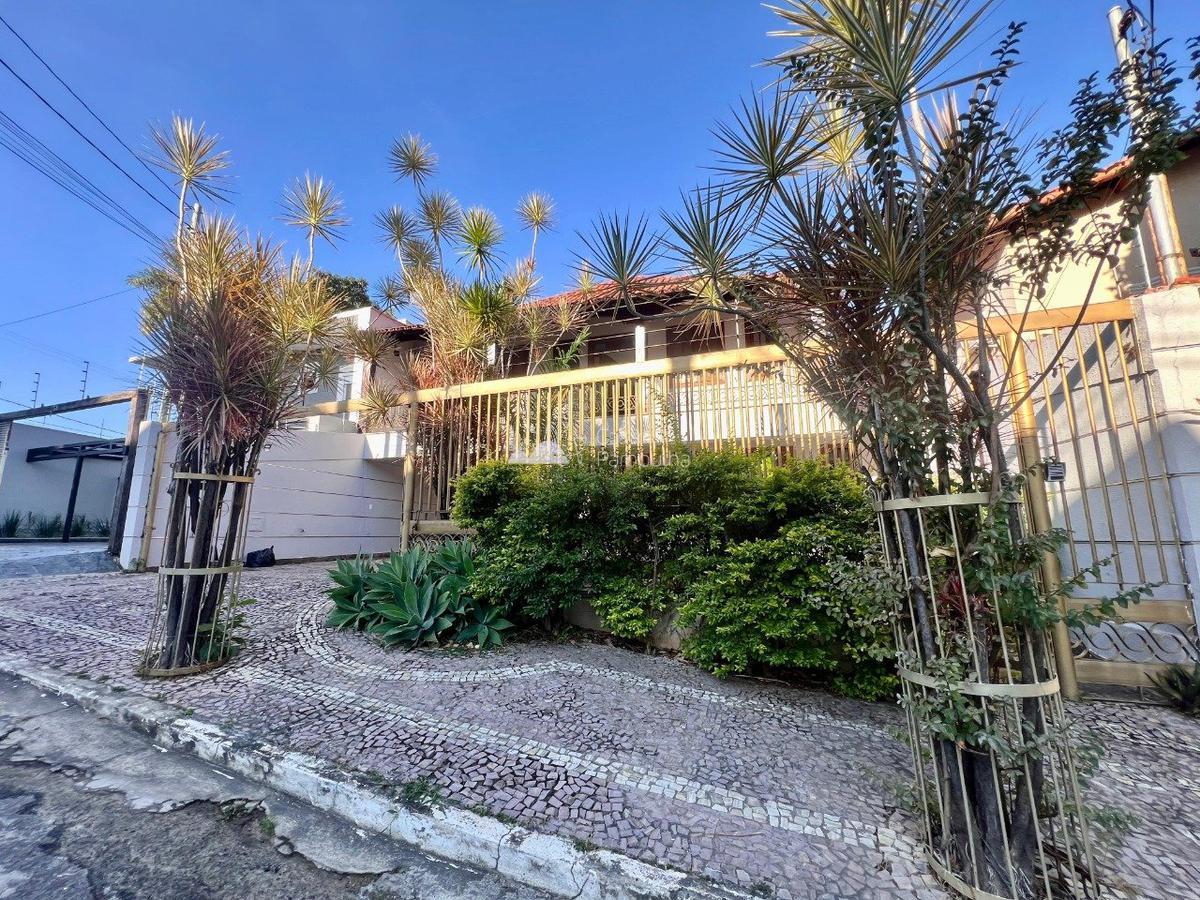 Casa, Planalto, 4 Quartos, 4 Vagas, 3 Suítes