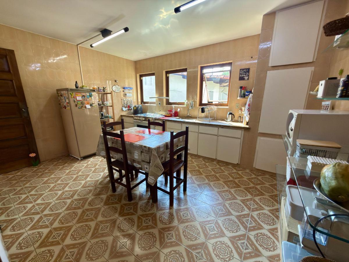 Casa, Bandeirantes (pampulha), 4 Quartos, 10 Vagas, 2 Suítes