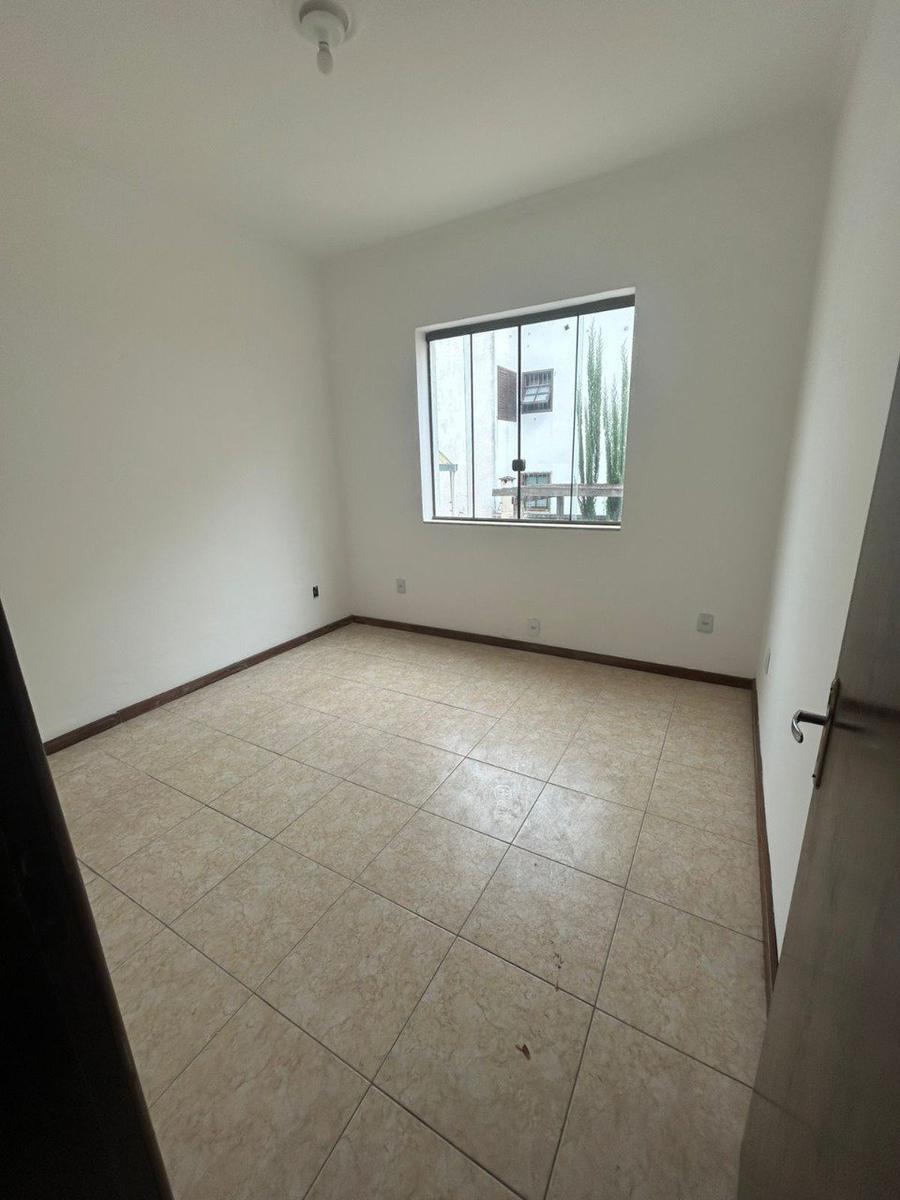 Casa, Centro, 3 Quartos, 1 Vaga, 1 Suíte