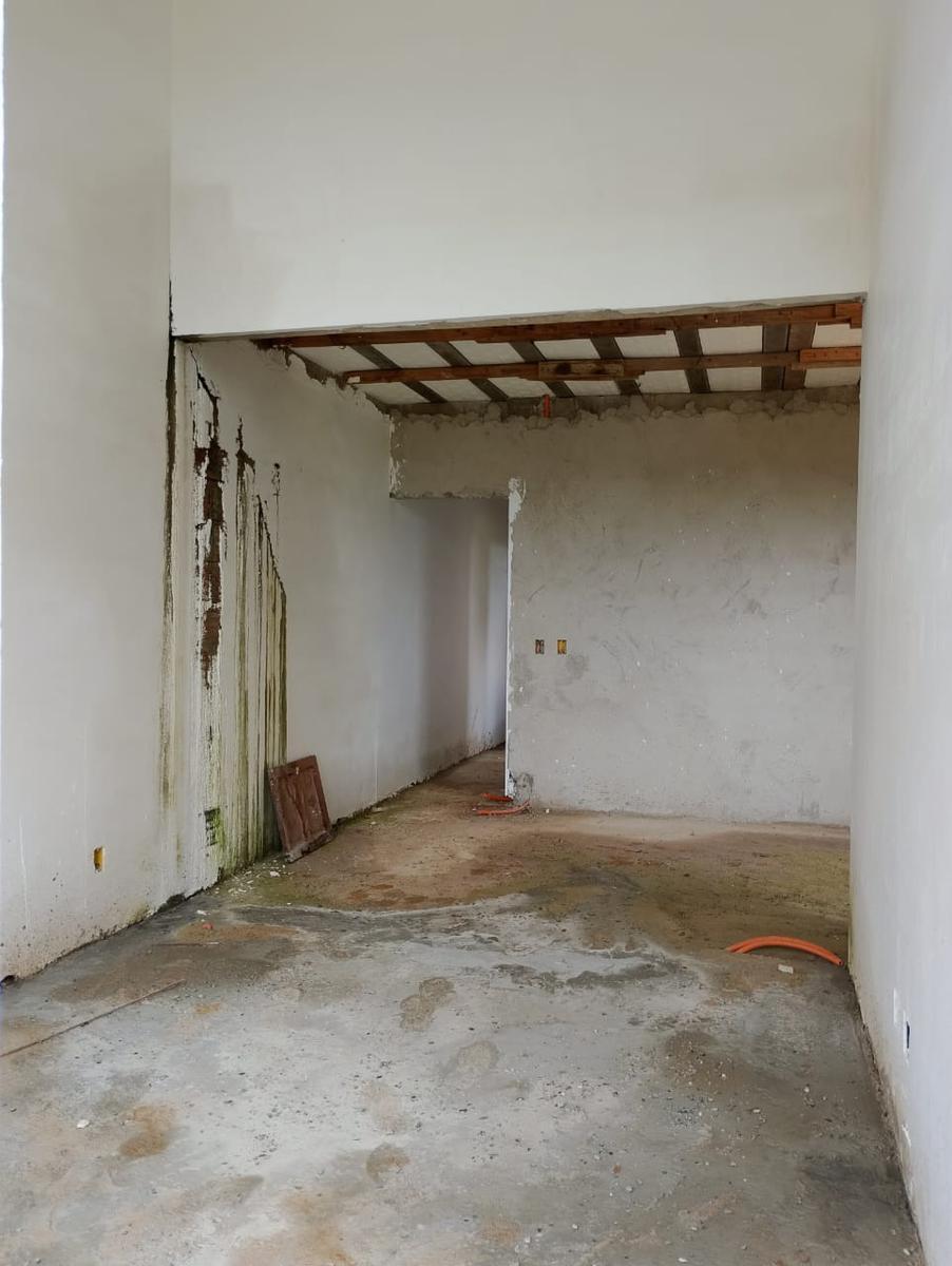 Casa, Vila dos Ipês, 3 Quartos, 2 Vagas, 1 Suíte