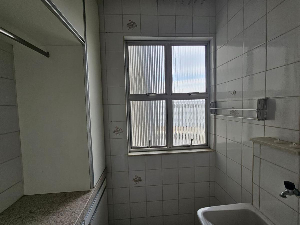 Apartamento, Santa Cruz, 2 Quartos, 1 Vaga
