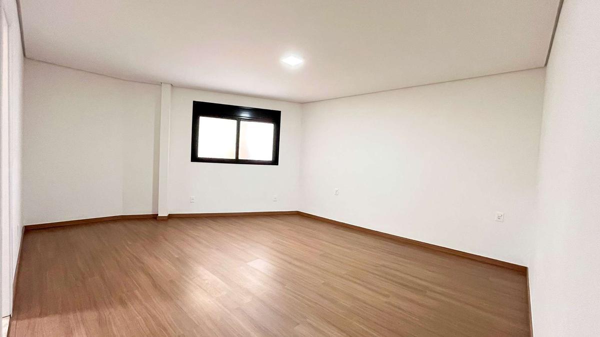 Apartamento, Sion, 4 Quartos, 3 Vagas, 4 Suítes