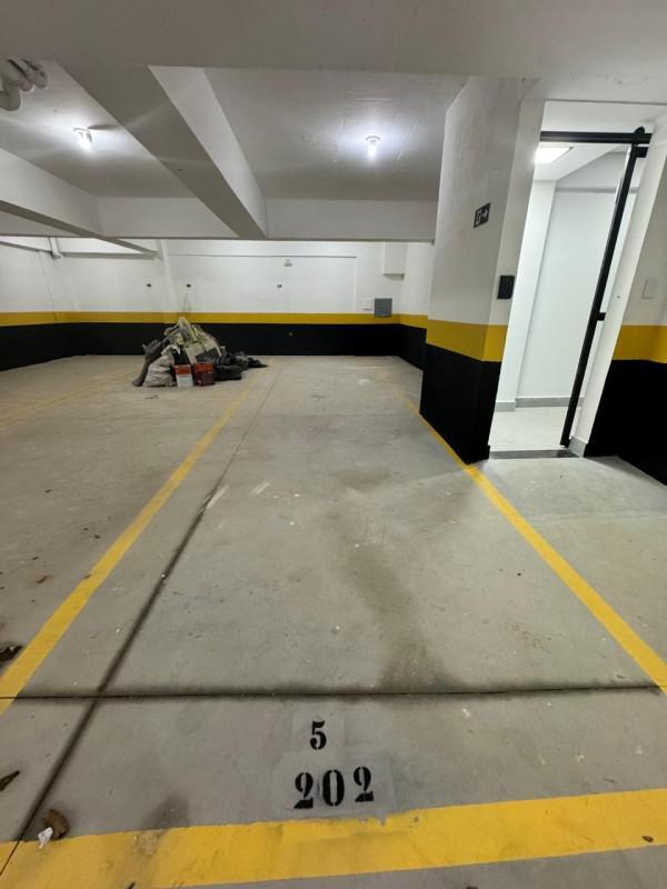 Apartamento, Sagrada Família, 3 Quartos, 2 Vagas, 1 Suíte