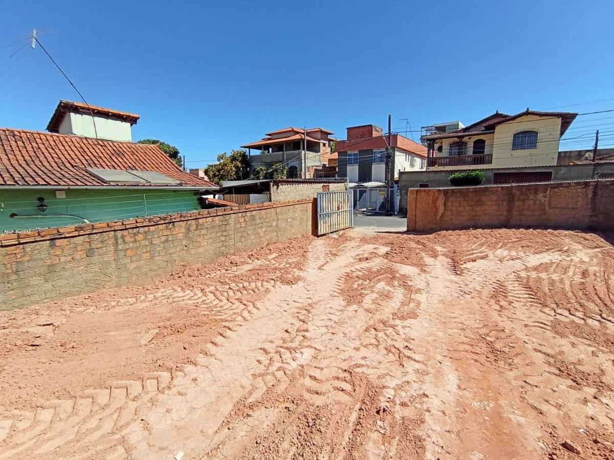 Lote, Jardim Leblon, 0 Quarto, 0 Vaga