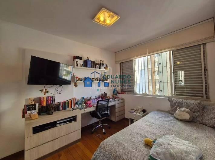 Apartamento, Cruzeiro, 4 Quartos, 2 Vagas, 1 Suíte