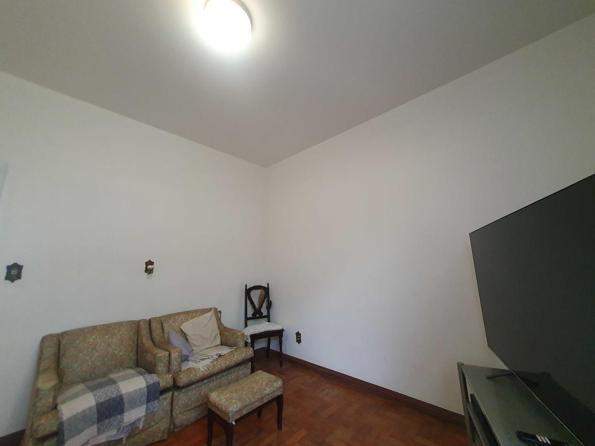 Casa, Gutierrez, 3 Quartos, 4 Vagas, 1 Suíte