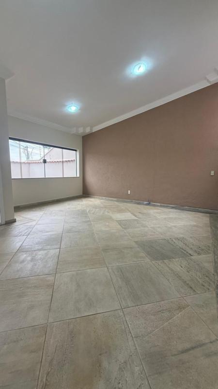 Casa, Rezende, 4 Quartos, 2 Vagas, 1 Suíte