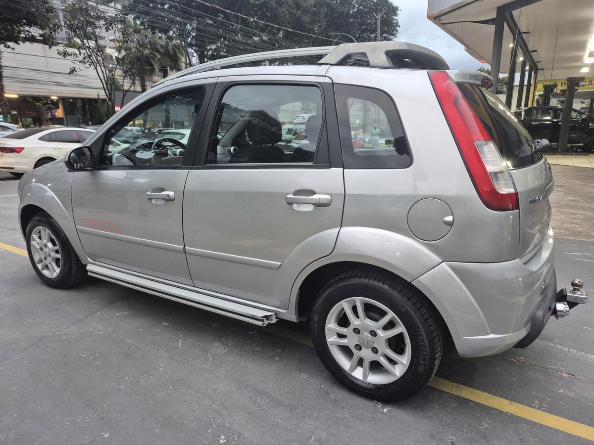 Ford Fiesta Trail 1.6 8v Flex 5p