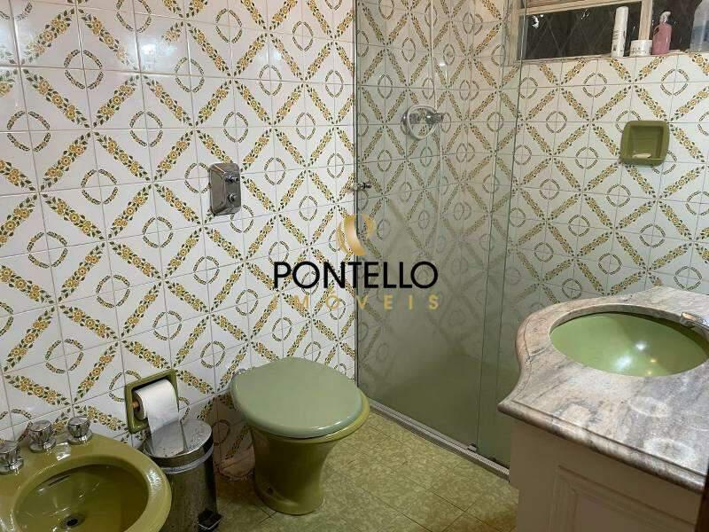 Casa, Cidade Nova, 4 Quartos, 2 Vagas, 1 Suíte