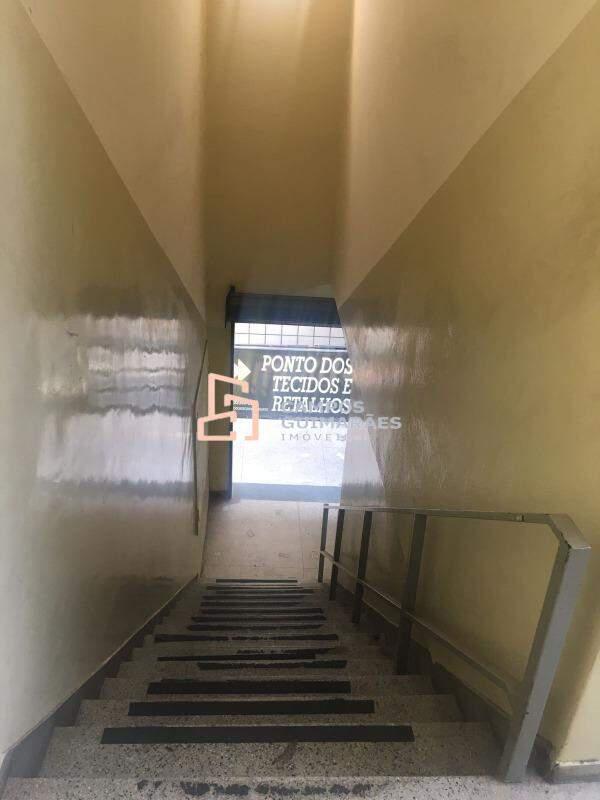 Sala, Barro Preto