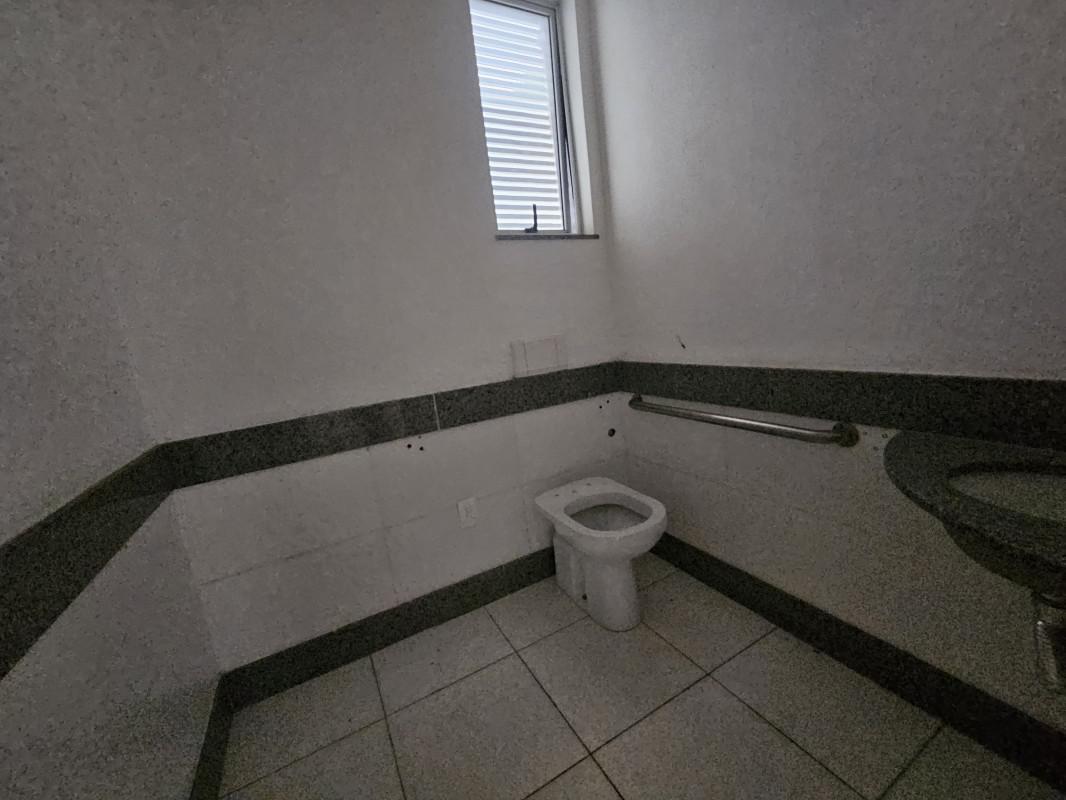 Andar, Savassi, 0 Quarto, 3 Vagas