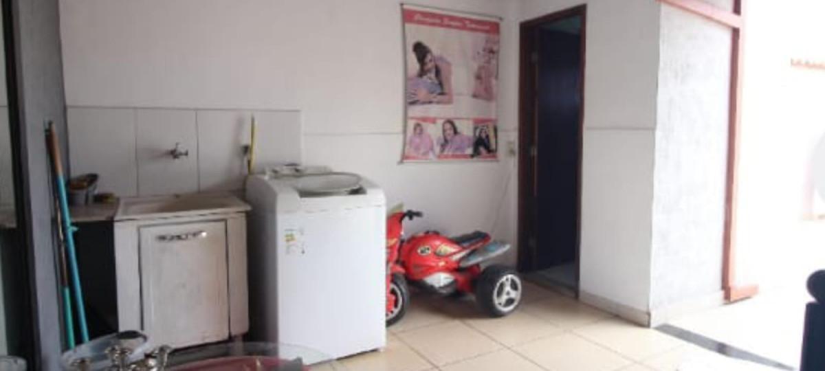 Cobertura, Teixeira Dias, 4 Quartos, 2 Vagas, 1 Suíte