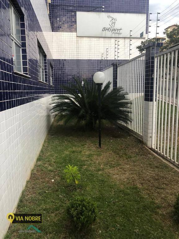 Prédio, Santa Efigênia, 11 Vagas