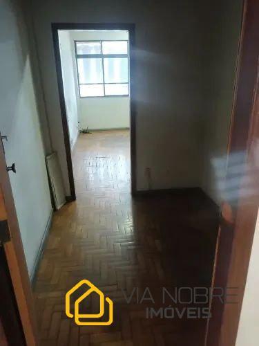 Sala, Centro