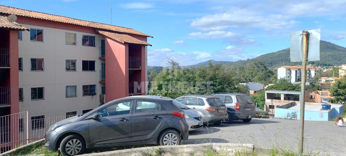 Apartamento, Jardim Vitória, 2 Quartos, 1 Vaga