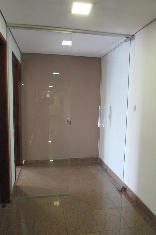 Sala, Barro Preto