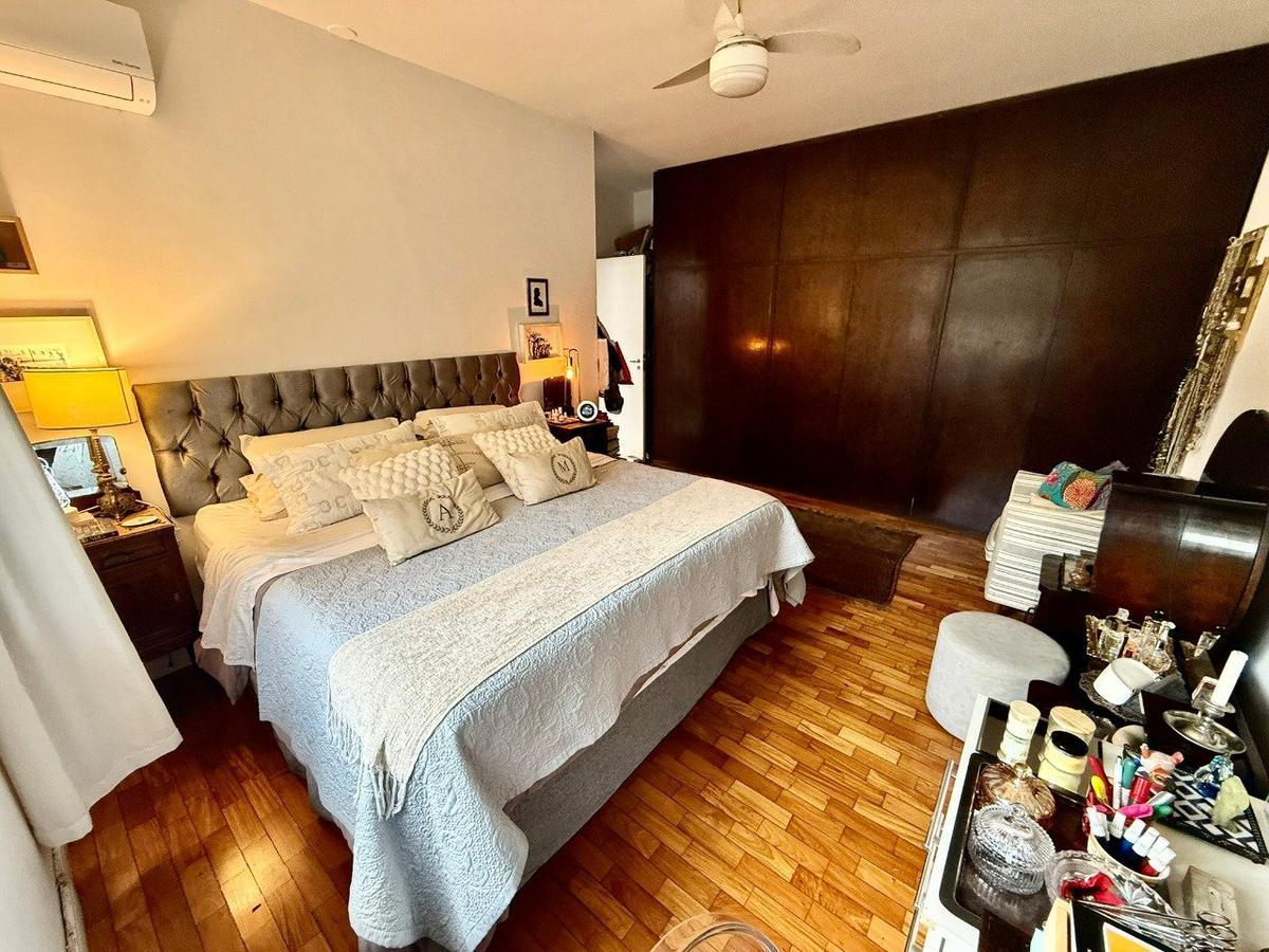 Casa, São Luiz (pampulha), 3 Quartos, 4 Vagas, 1 Suíte