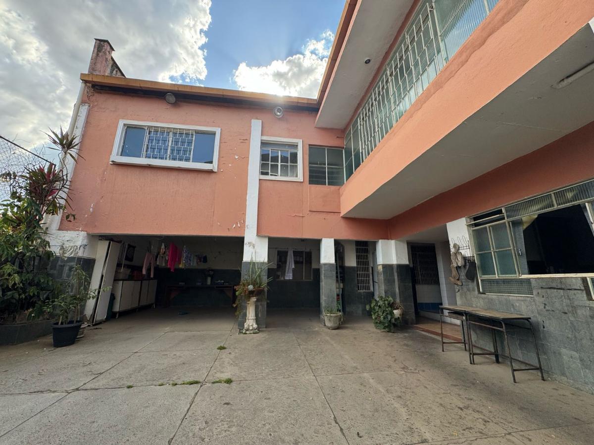 Prédio, Colégio Batista, 4 Quartos, 2 Vagas