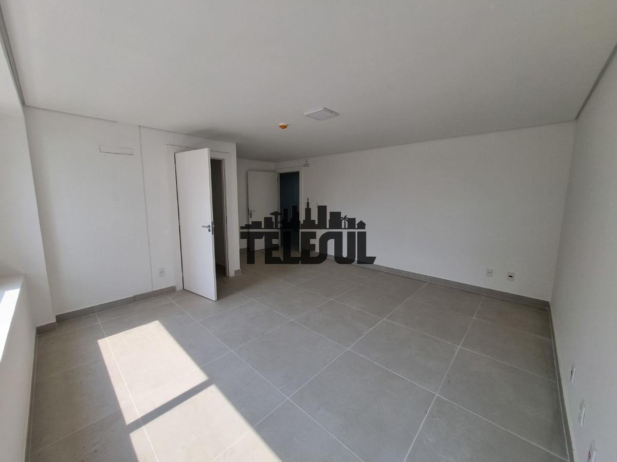 Galpão, Centro, 0 Quarto, 1 Vaga